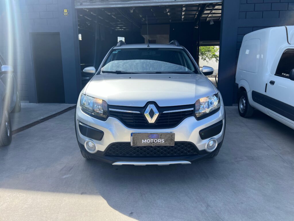 RENAULT SANDERO STEPWAY 1.6 PRIVILEGE 2017