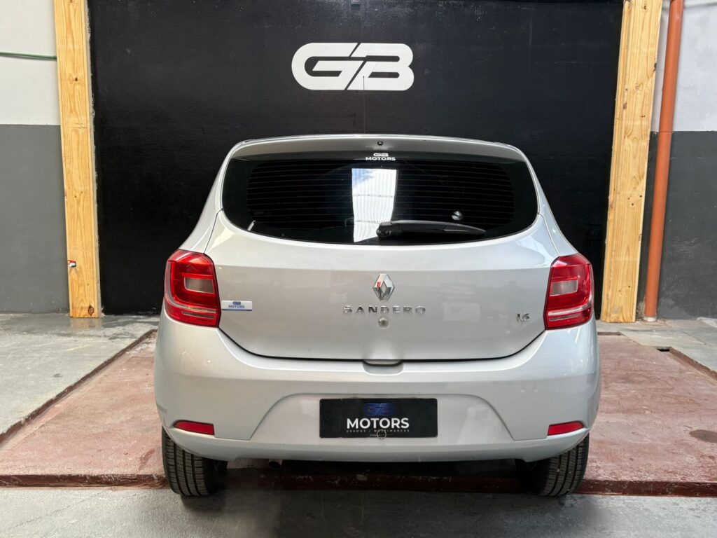RENAULT SANDERO 1.6 EXPRESSION 2015