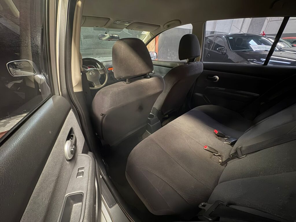 NISSAN TIIDA 1.8 VISIA 2014