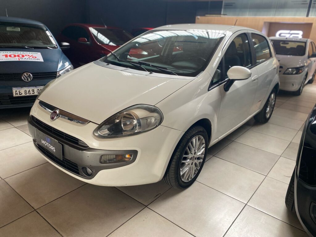 FIAT PUNTO 1.6 ESSENCE 2014