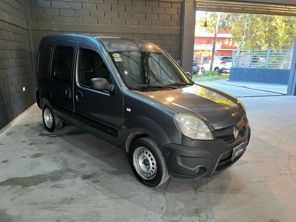 RENAULT KANGOO 1.6 CONFORT 5AS C/GNC 2015