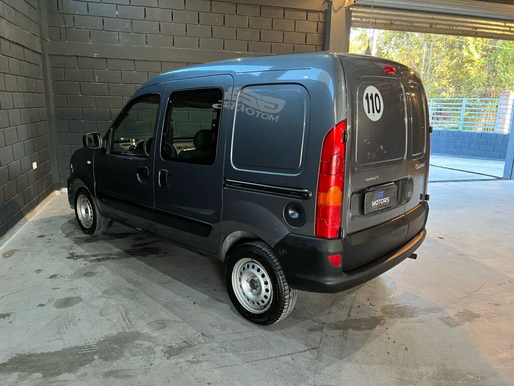 RENAULT KANGOO 1.6 CONFORT 5AS C/GNC 2015