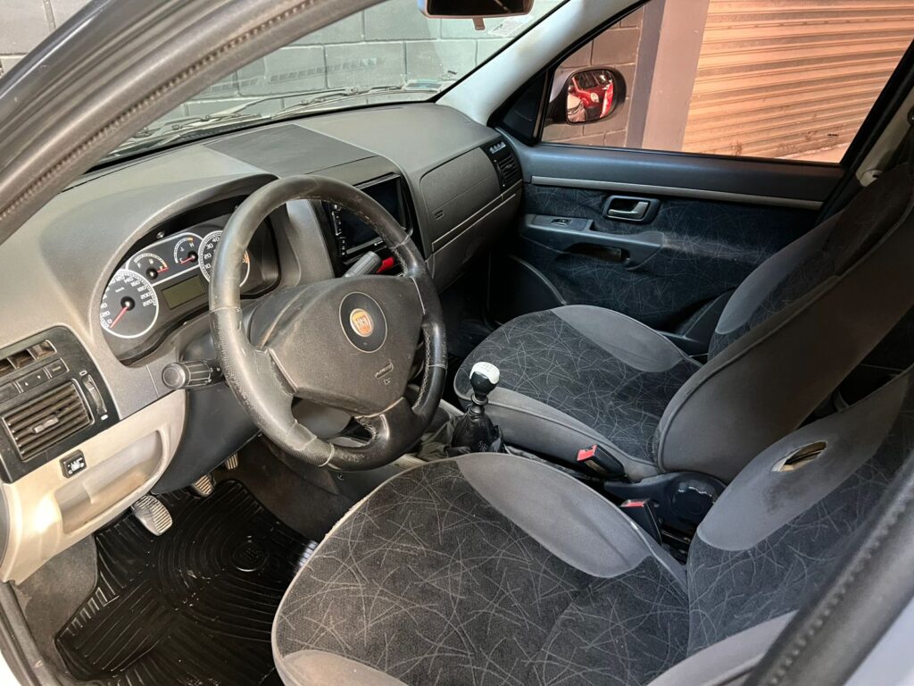 FIAT SIENA 1.4 ATTRACTIVE 2015
