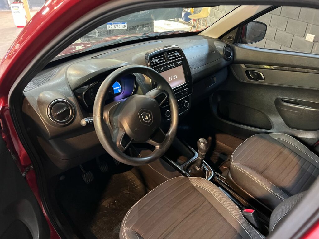 RENAULT KWID 1.0 INTENSE 2018
