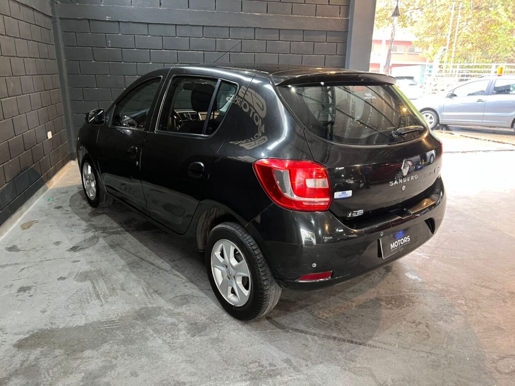 RENAULT SANDERO 1.6 PRIVILEGE 2016