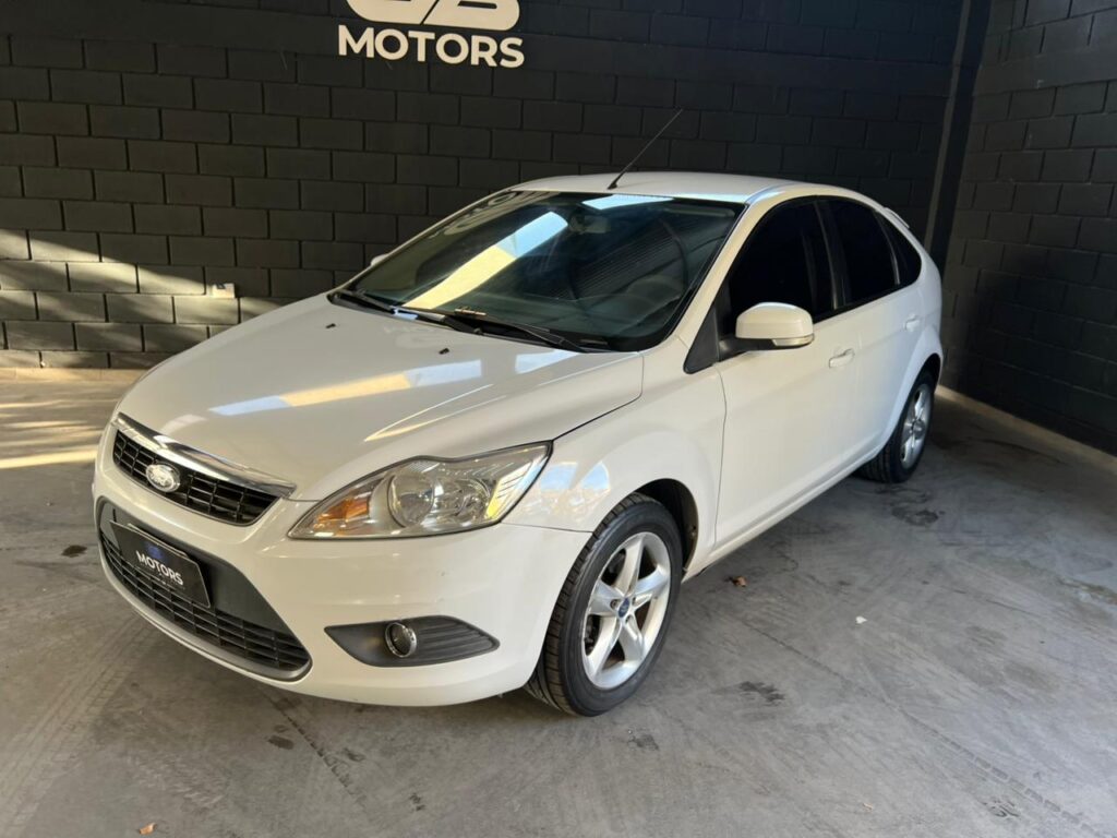 FORD FOCUS 1.6 TREND 2013