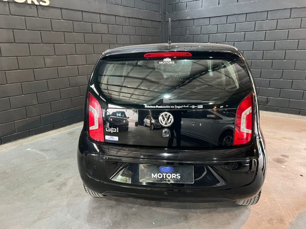 VOLKSWAGEN UP! 1.0 BLACK 2015