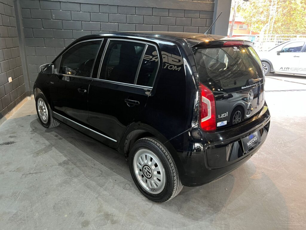 VOLKSWAGEN UP! 1.0 BLACK 2015
