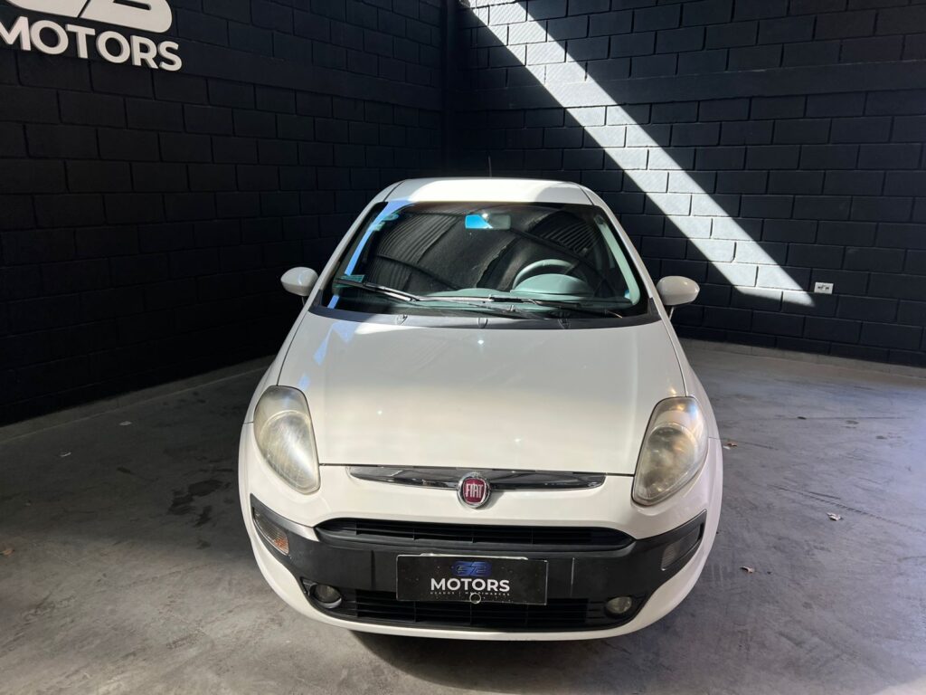 FIAT PUNTO 1.4 ATRACTIVE TOP 2013