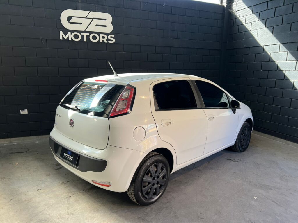 FIAT PUNTO 1.4 ATRACTIVE TOP 2013