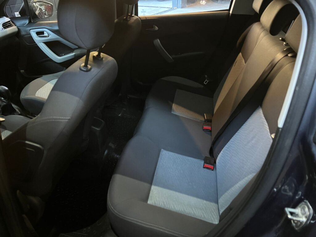 PEUGEOT 208 1.5 ALLURE TOUCH 2015
