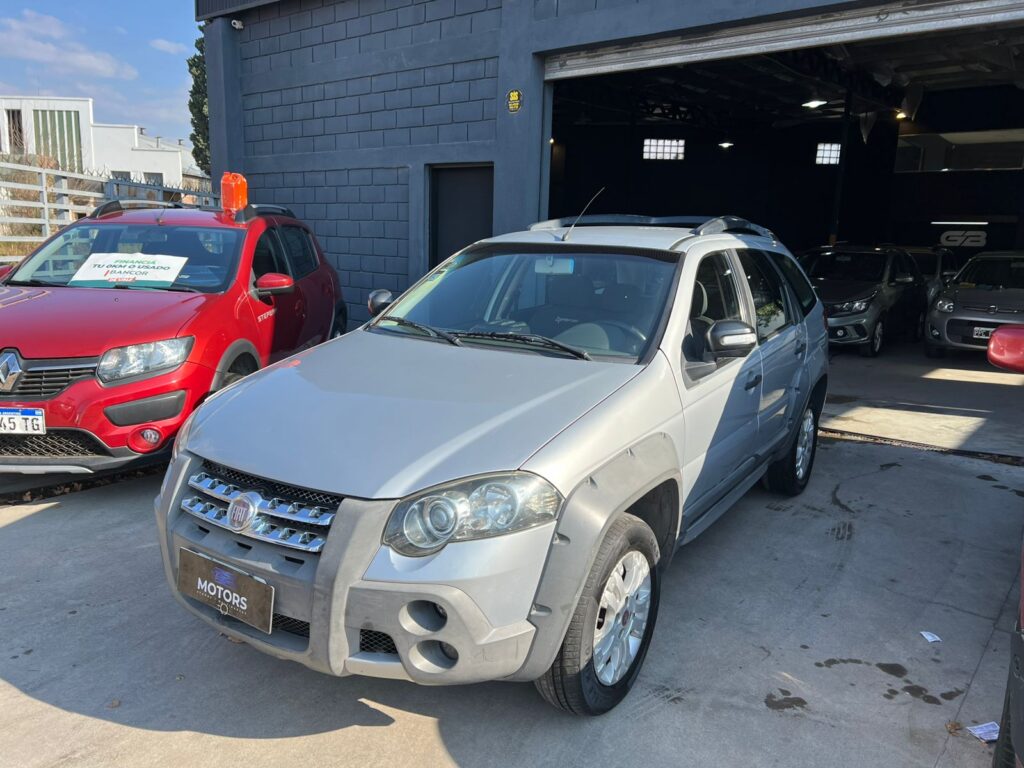 FIAT PALIO 1.6 ADVENTURE C/GNC 2011
