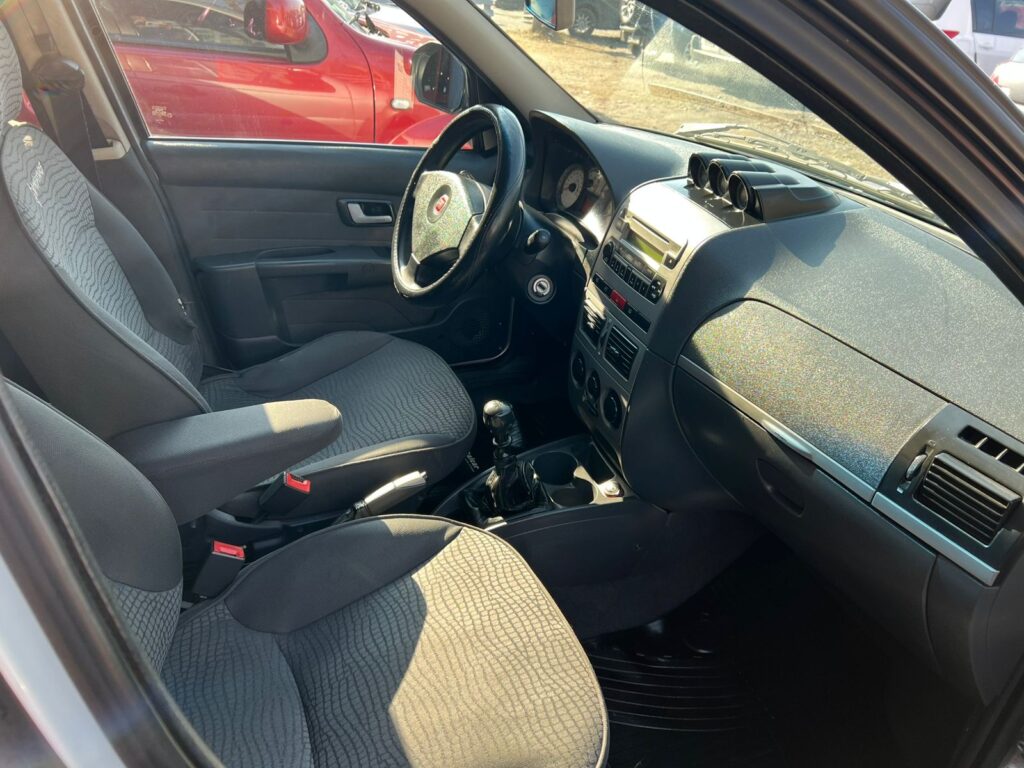 FIAT PALIO 1.6 ADVENTURE C/GNC 2011