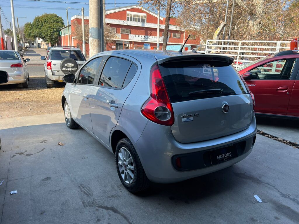 FIAT PALIO 1.4 ATRACTIVE TOP 2016