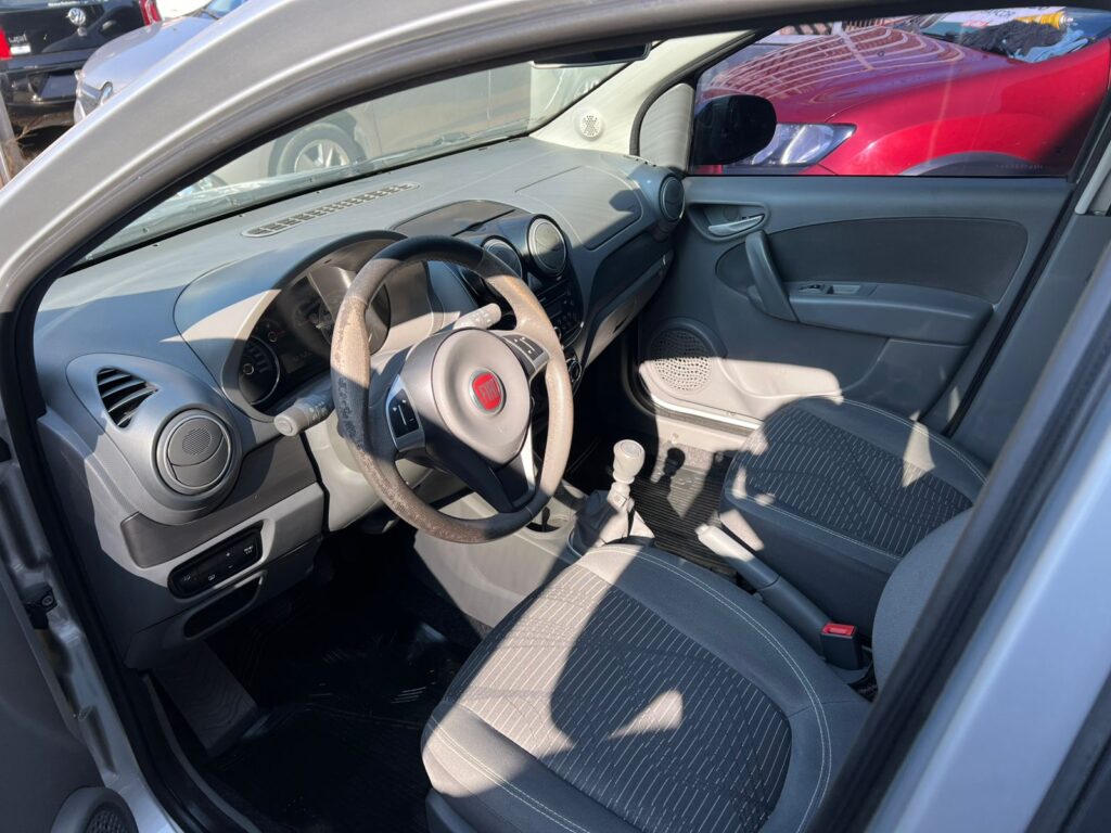 FIAT PALIO 1.4 ATRACTIVE TOP 2016