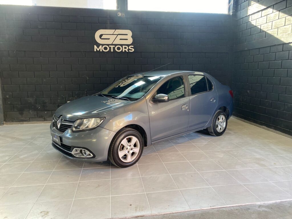 RENAULT LOGAN 1.6 PRIVILEGE C/GNC 2014