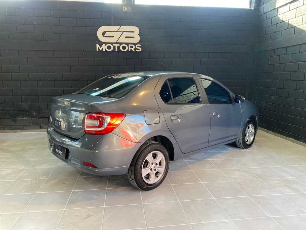 RENAULT LOGAN 1.6 PRIVILEGE C/GNC 2014