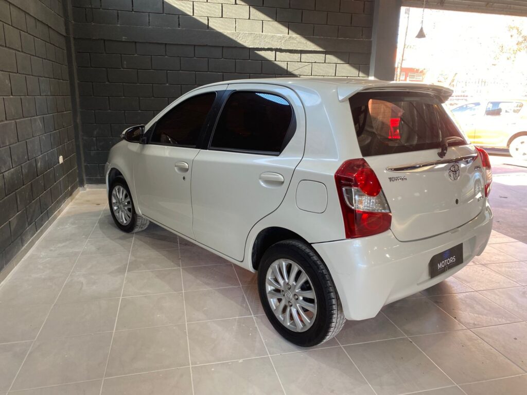 TOYOTA ETIOS 1.5 XLS 2016