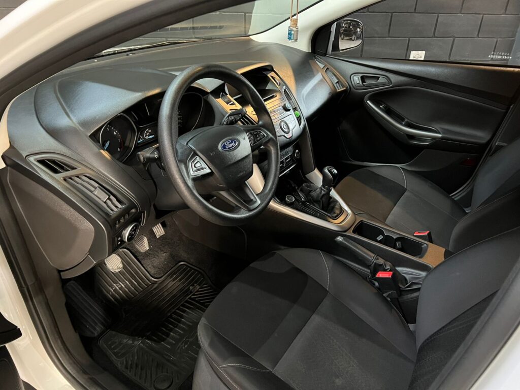 FORD FOCUS 2.0 SE 2016