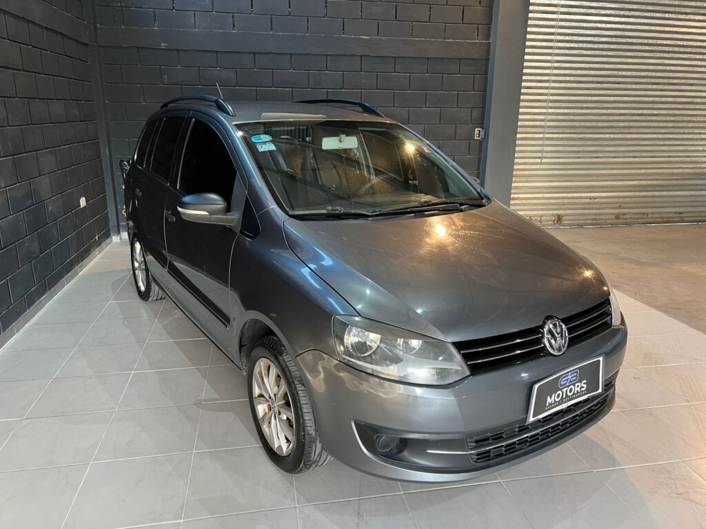 VW SURAN 1.6 TRENDLINE C/GNC 2013