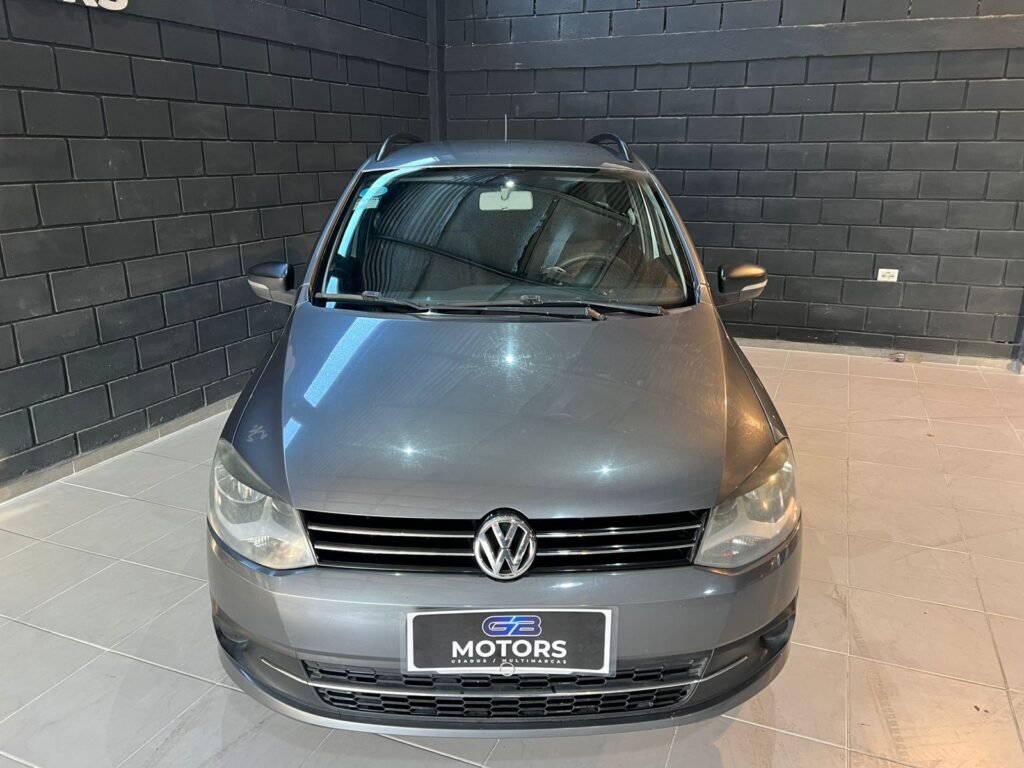 VW SURAN 1.6 TRENDLINE C/GNC 2013