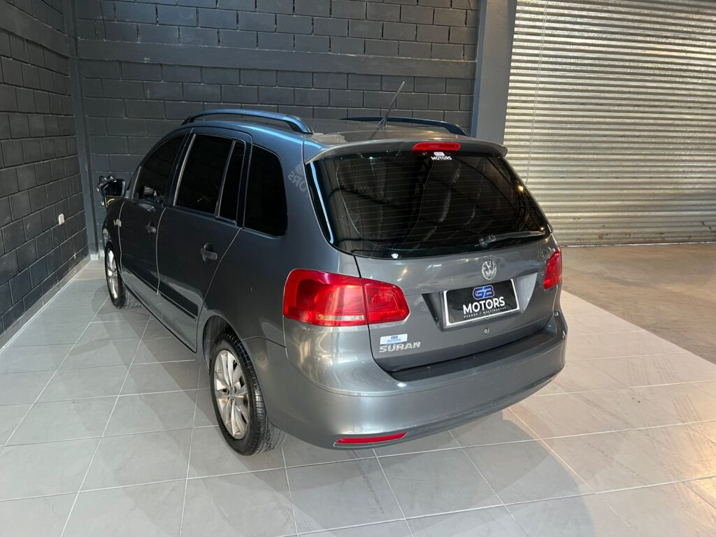 VW SURAN 1.6 TRENDLINE C/GNC 2013