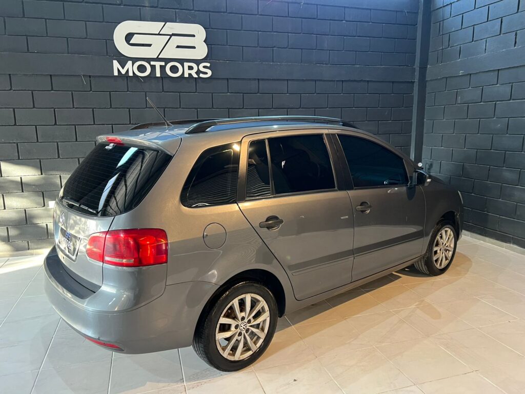 VW SURAN 1.6 TRENDLINE C/GNC 2013