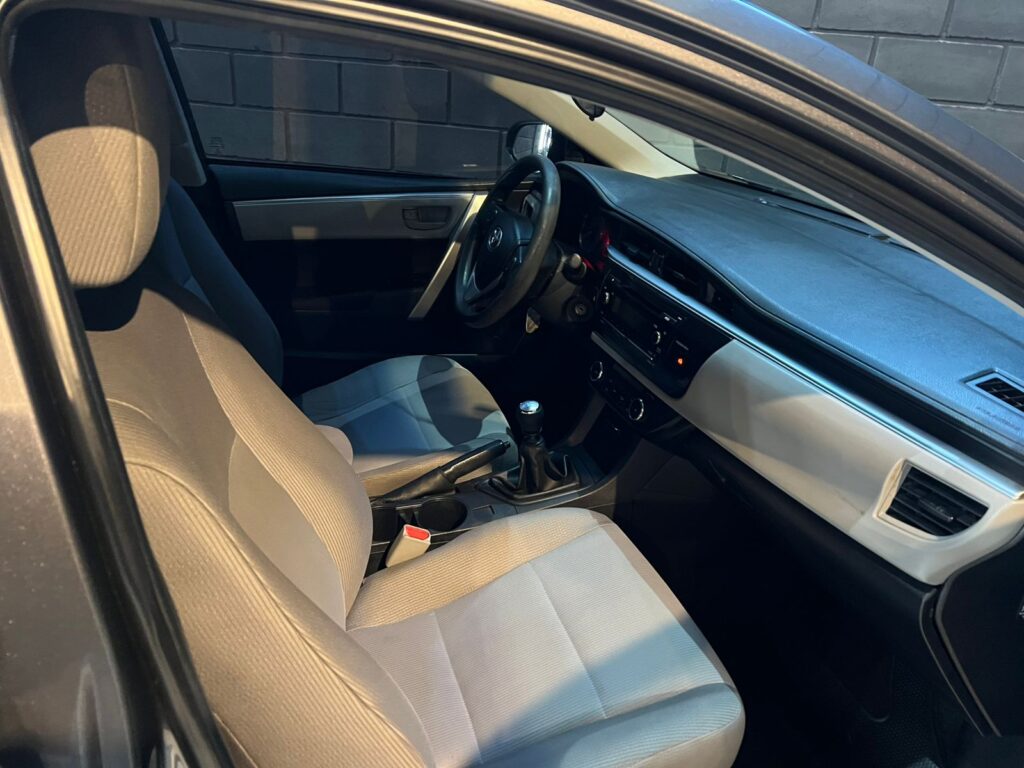 TOYOTA COROLLA 1.8 XEI 2014