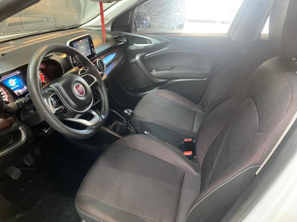 FIAT CRONOS 1.8 PRESICION 2019