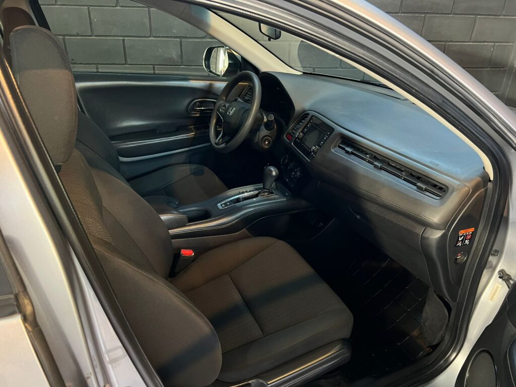 HONDA HRV 1.8 LX 2017