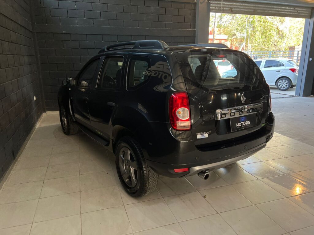 RENAULT DUSTER 1.6 TECH ROAD C/GNC 2014