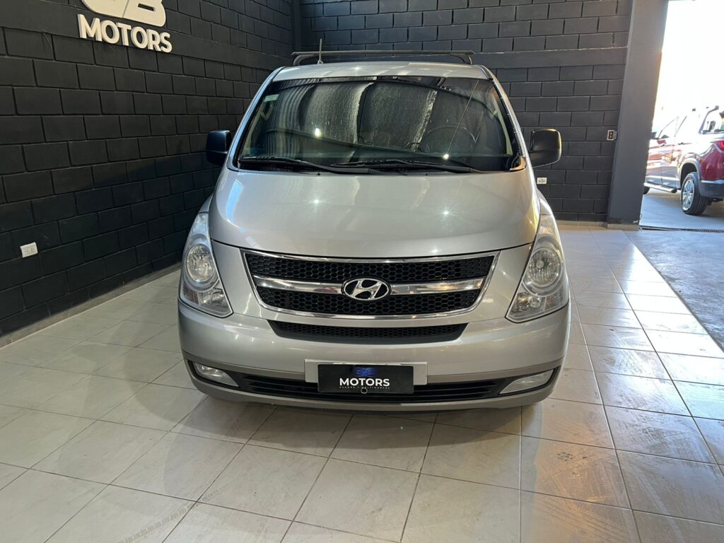 HYUNDAI H1 2.5 PREMIUM 2014