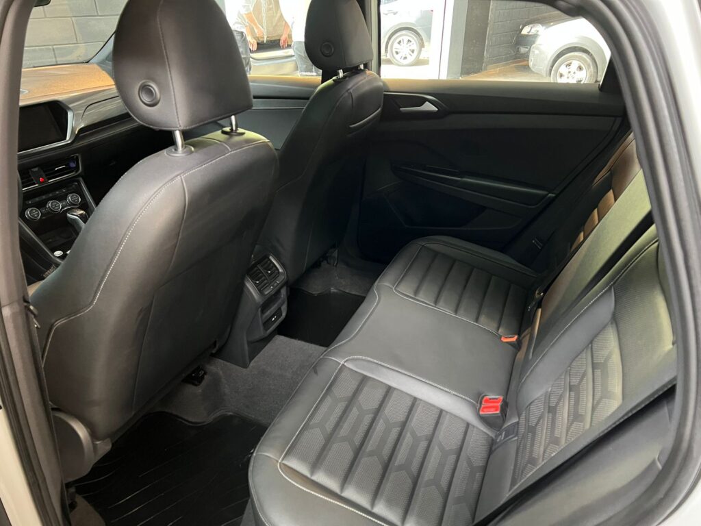 VOLKSWAGEN TAOS 1.4T HIGHLINE 2022