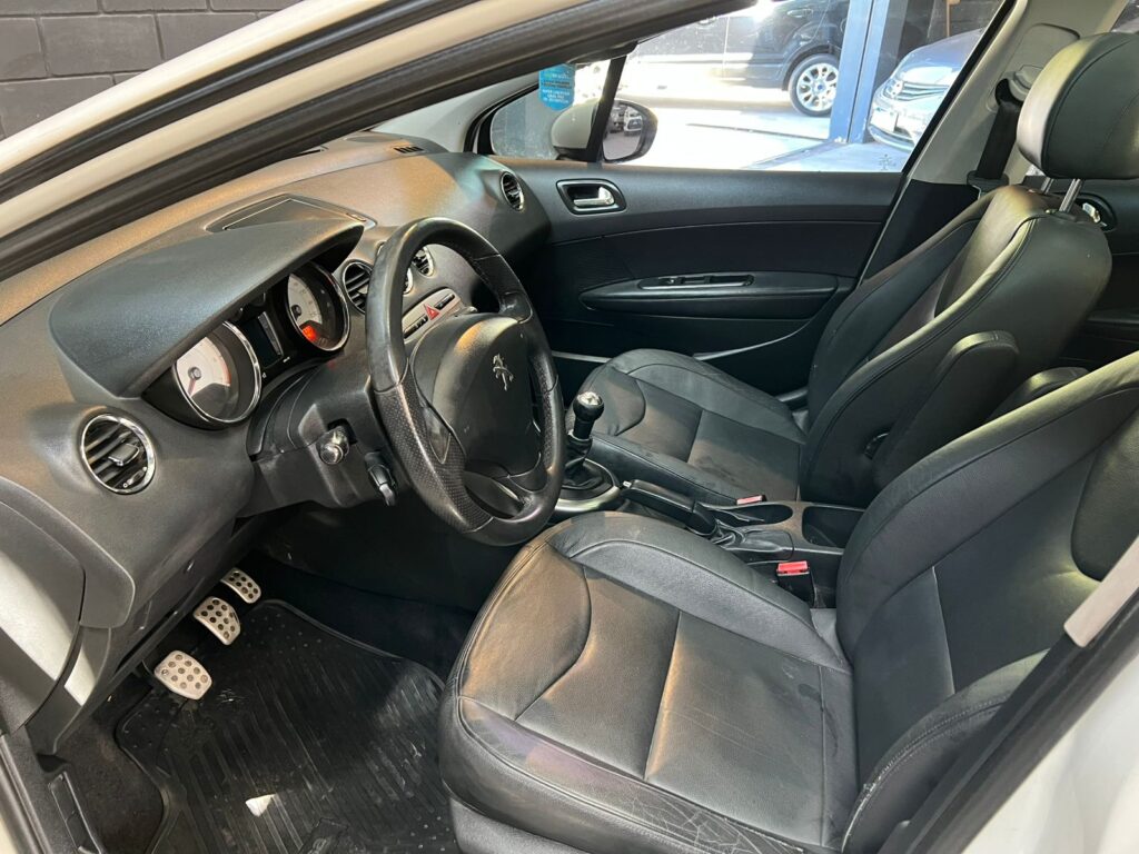 PEUGEOT 308 2.0 FELINE 2014