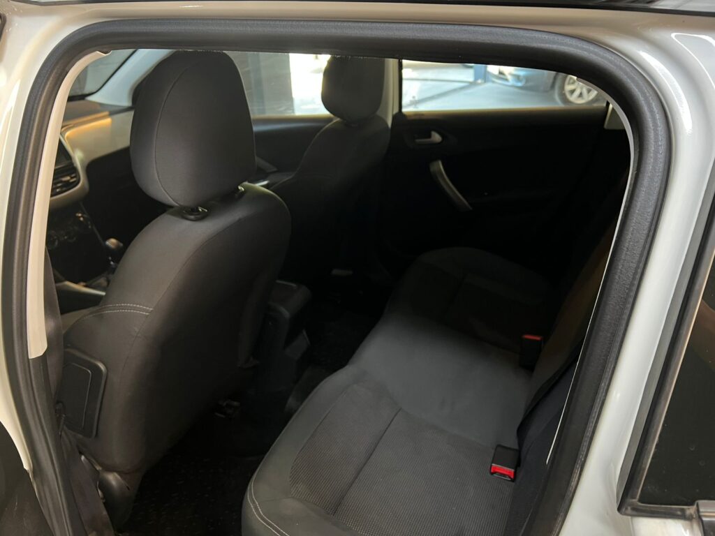 PEUGEOT 2008 1.6 ALLURE C/GNC 2017