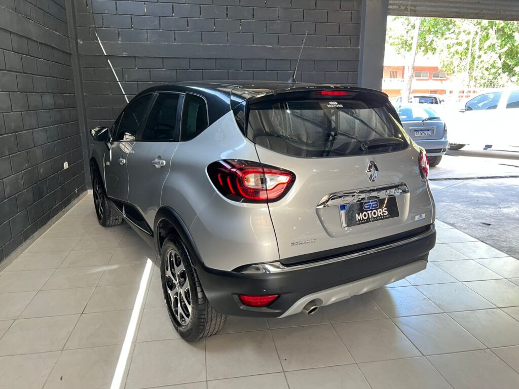 RENAULT CAPTUR 2.0 INTENSE 2017