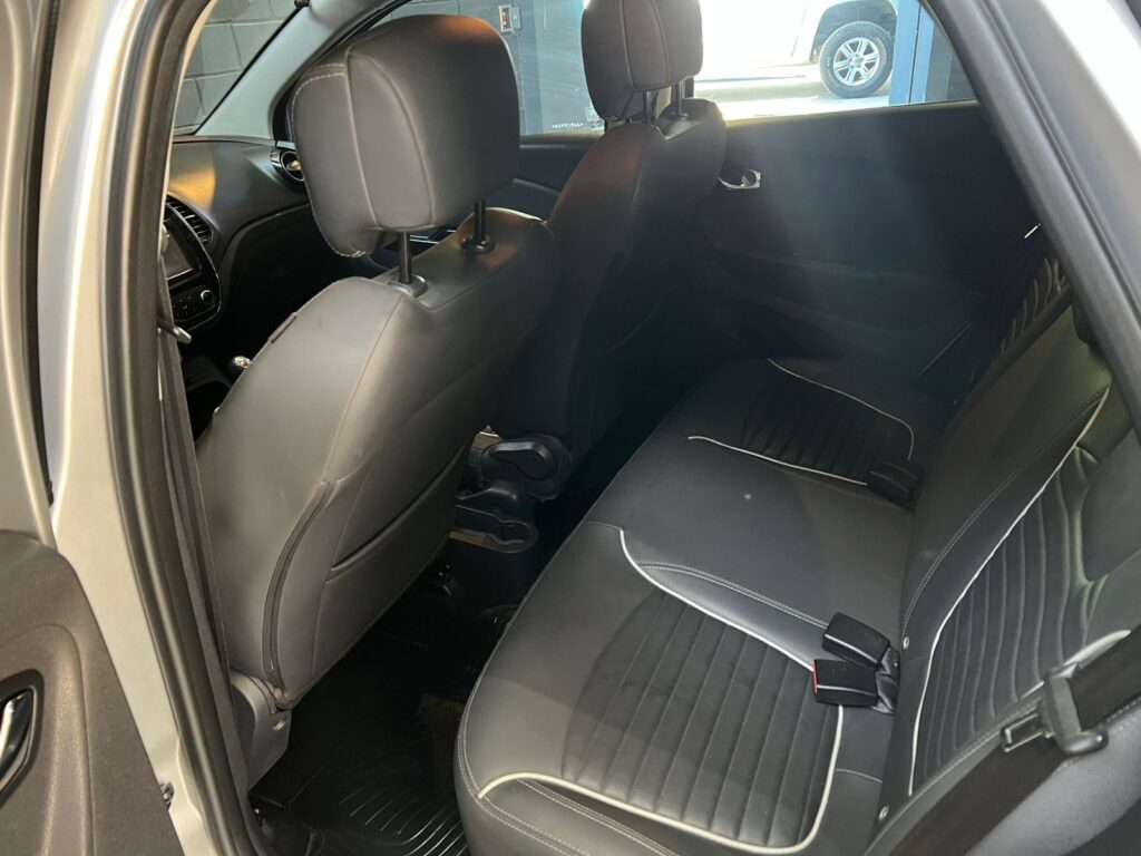 RENAULT CAPTUR 2.0 INTENSE 2017