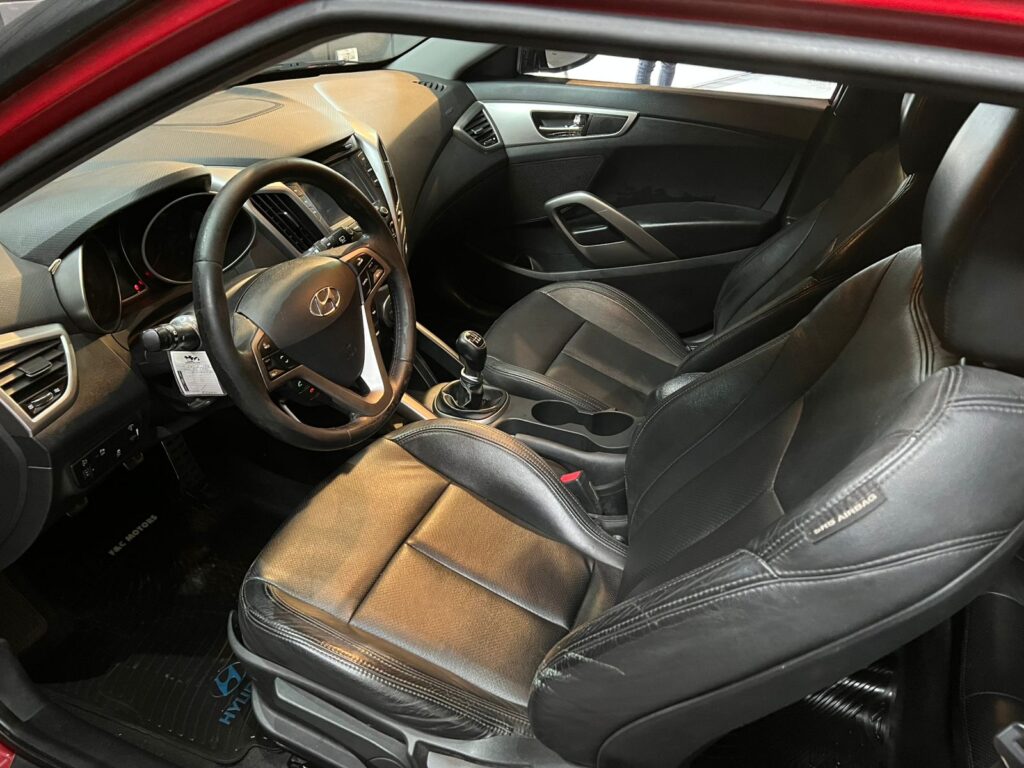 HYUNDAI VELOSTER 1.6 2013