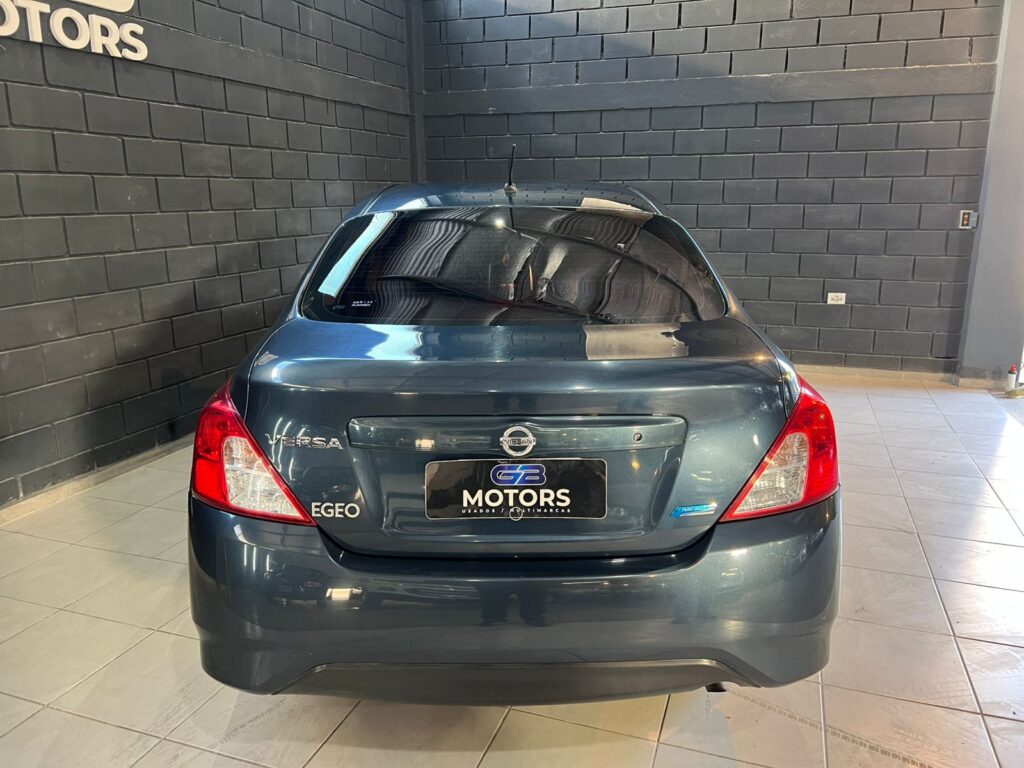 NISSAN VERSA 1.6 ADVANCE PURE DRIVE 2015