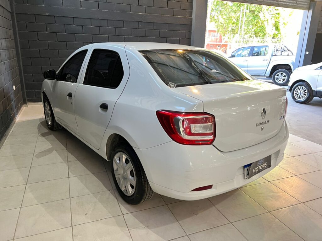 RENAULT LOGAN 1.6 INTENSE C/GNC 2016