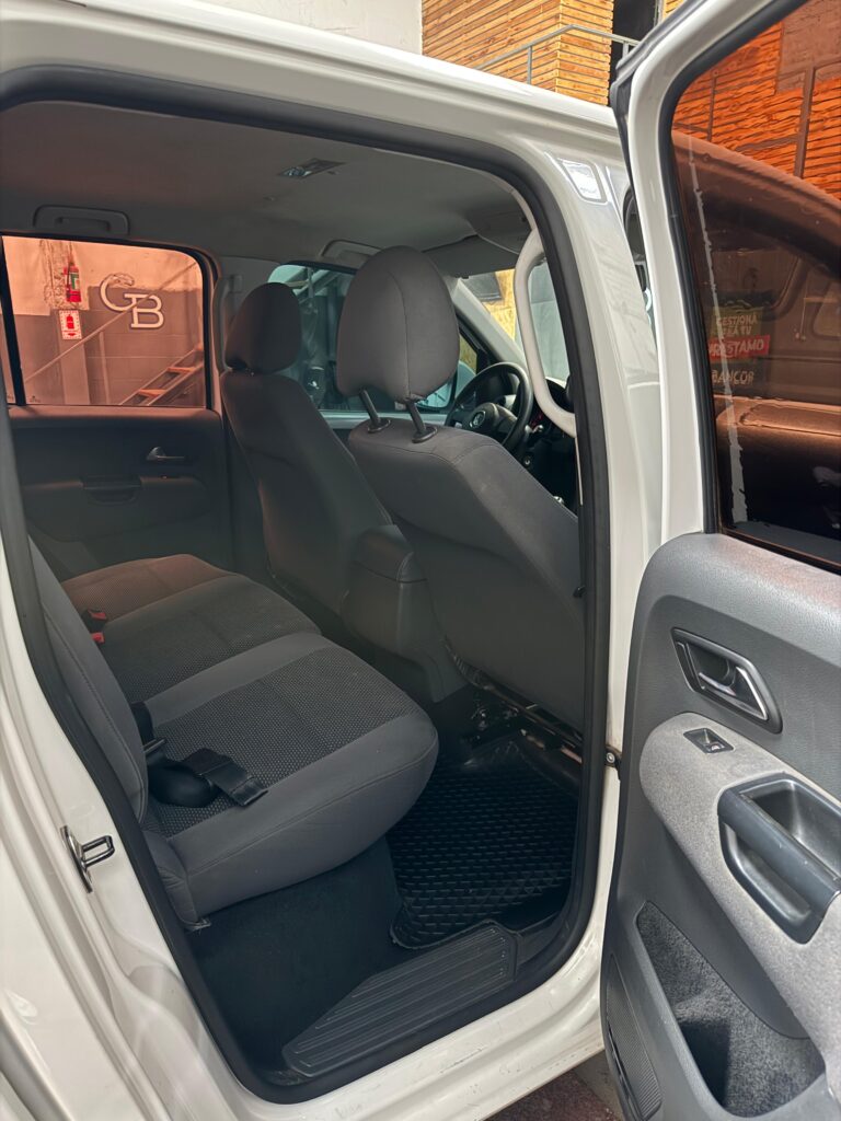 VOLKSWAGEN AMAROK 2.0 TRENDLINE 2013