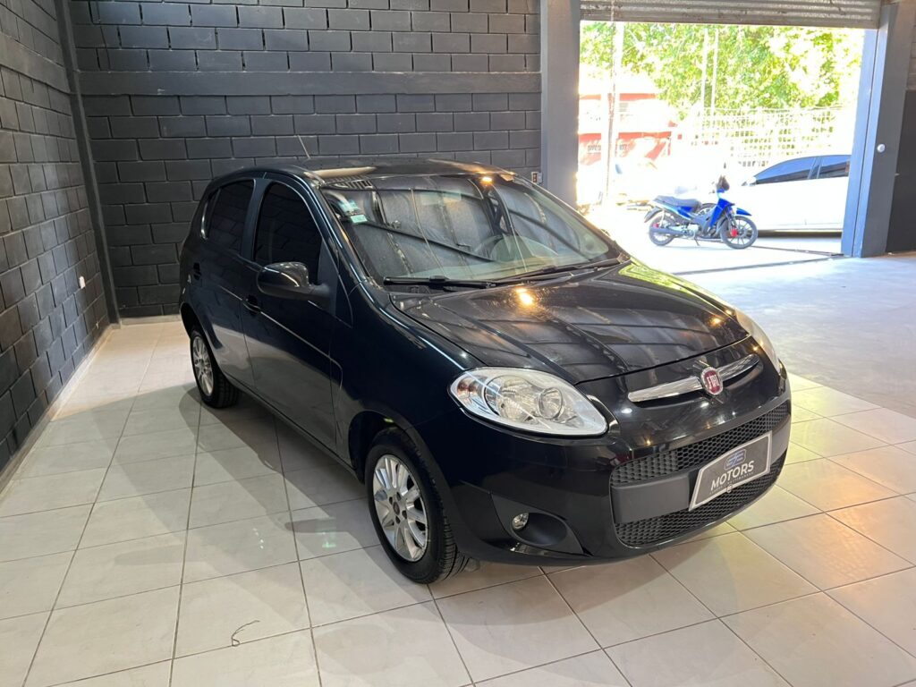 FIAT PALIO 1.4 ATRACTIVE 2015
