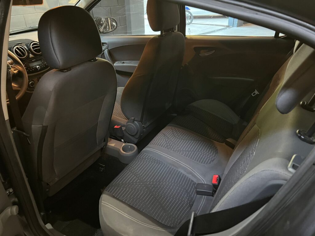 FIAT PALIO 1.4 ATRACTIVE 2015