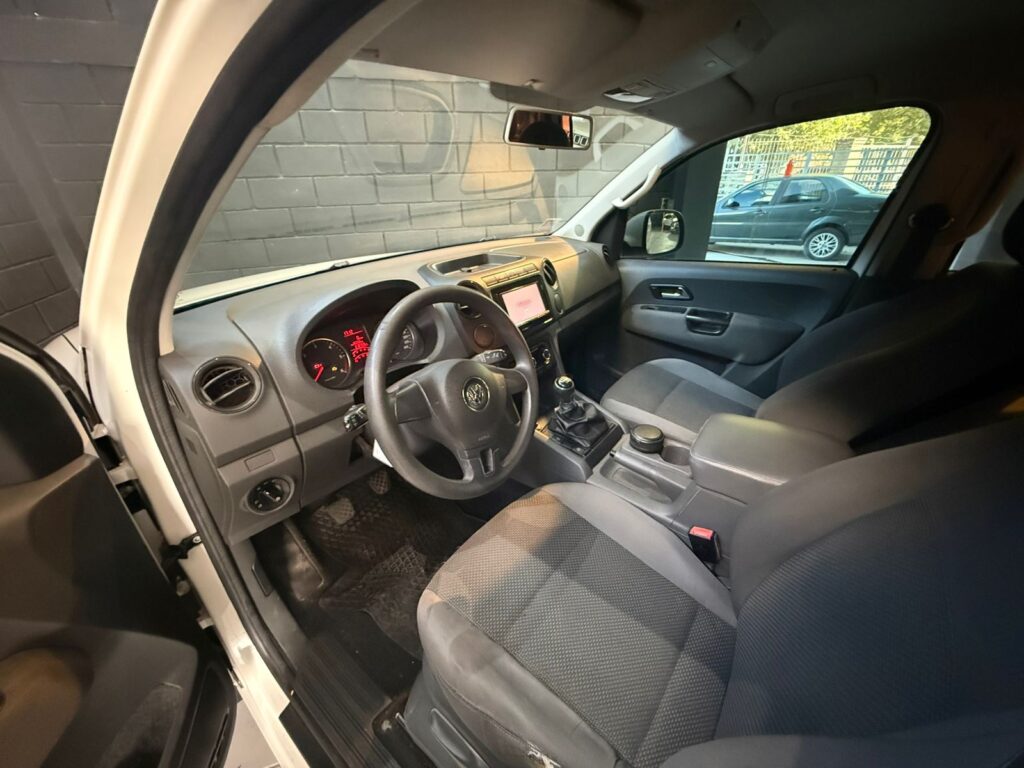 VOLKSWAGEN AMAROK 2.0 TRENDLINE 2013