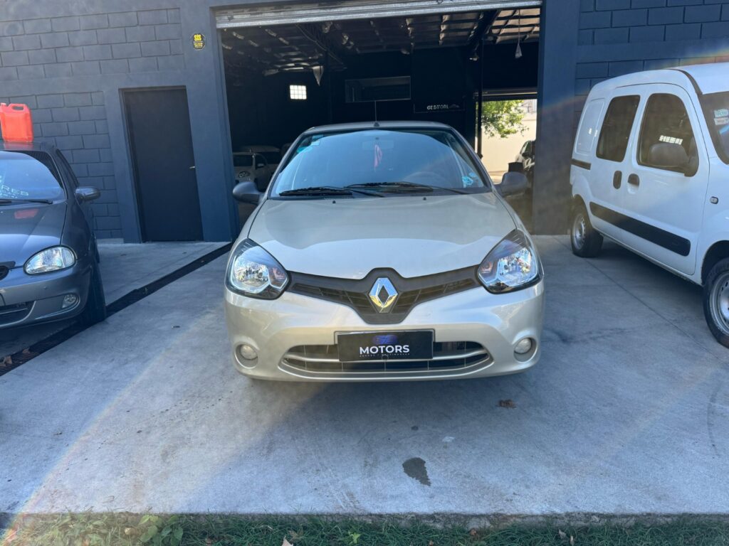 RENAULT CLIO 1.2 CONFORT PLUS C/GNC 2014