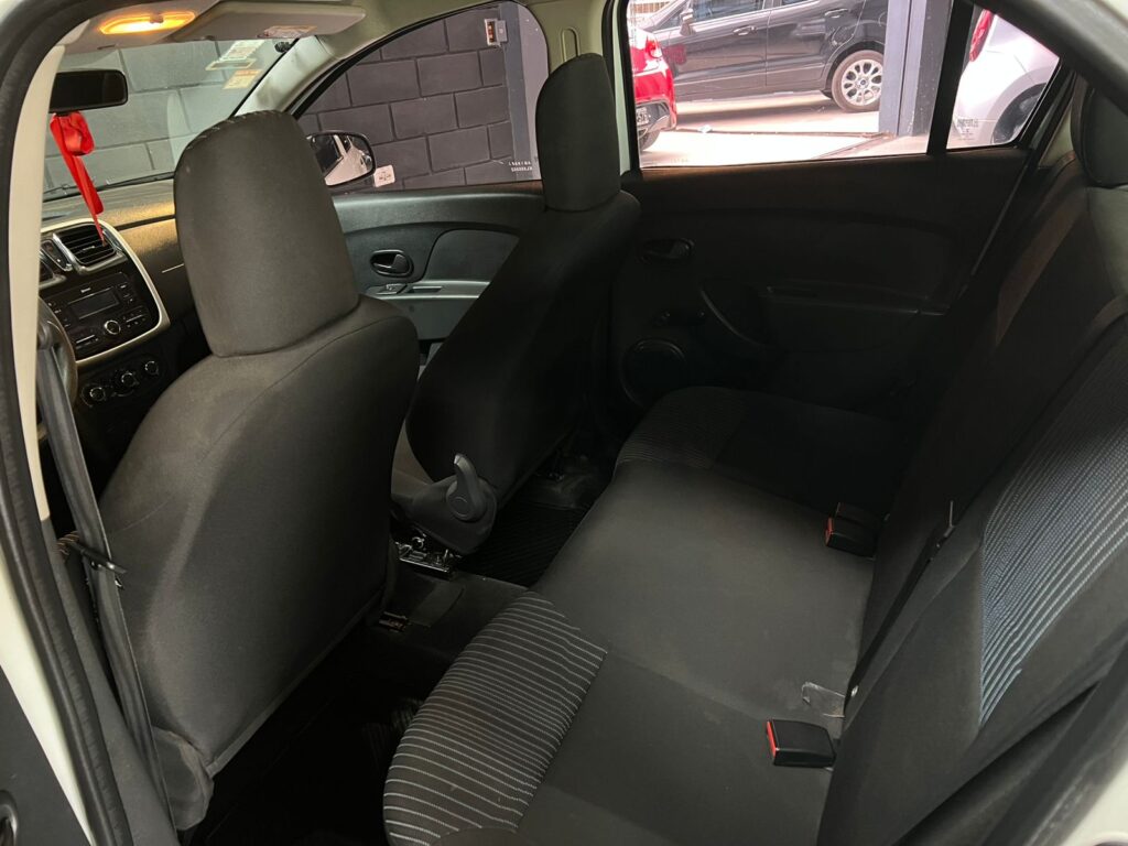 RENAULT LOGAN 1.6 AUTHENTIQUE PLUS 2018