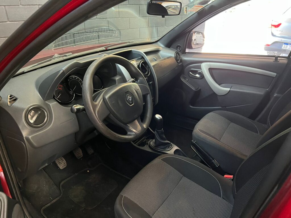 RENAULT DUSTER 1.6 DYNAMIQUE C/GNC 2018