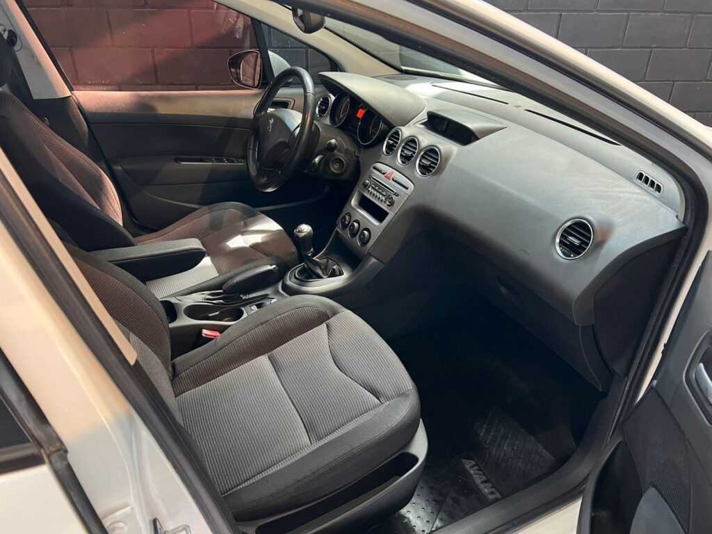 PEUGEOT 308 1.6 ALLURE HDI 2013