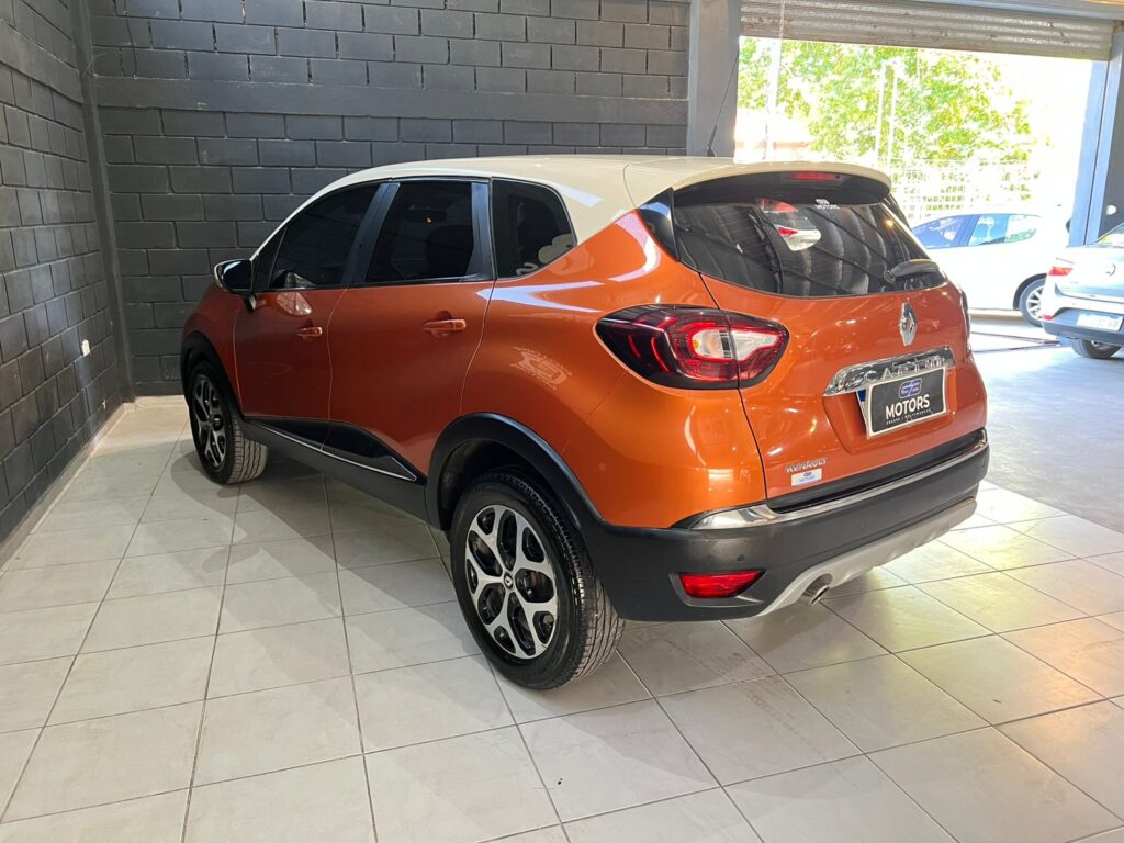 RENAULT CAPTUR 2.0 INTENS BICOLOR 2018