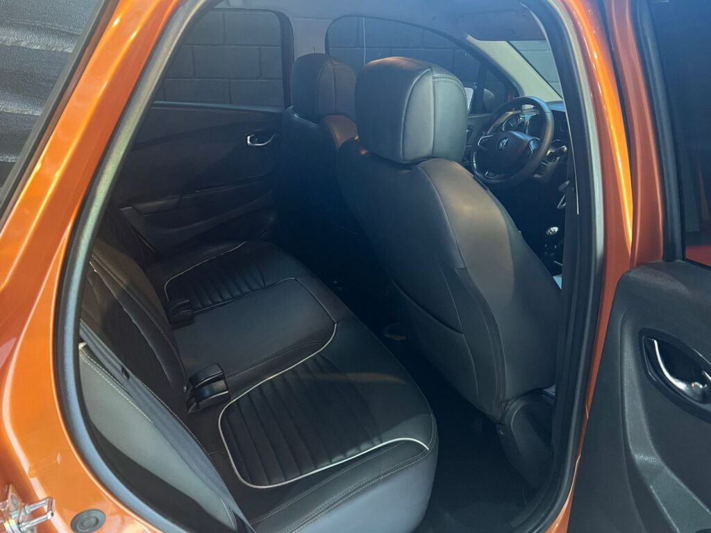 RENAULT CAPTUR 2.0 INTENS BICOLOR 2018